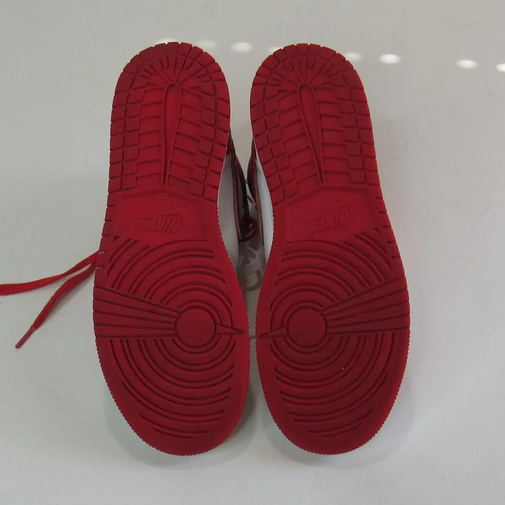 Nike Air Jordan 1 High OG 575441-161 Red Basketball Shoes Sneakers Size 5.5 Y - Picture 8 of 10